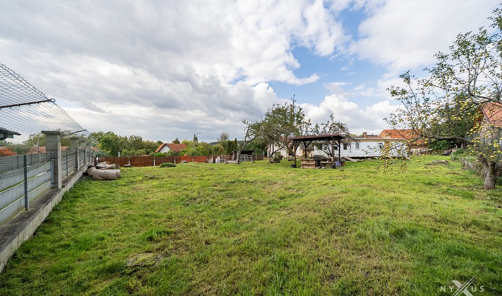 Prodej stavebního pozemku 1 145 m², Struhařov – náhled fotky 13