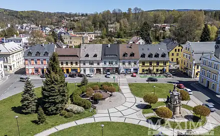 Prodej domu 464 m² s pozemkem 609 m², náměstí 1. máje, Chrastava, okres Liberec