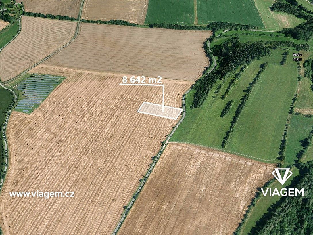 Prodej pole 2 160 m²