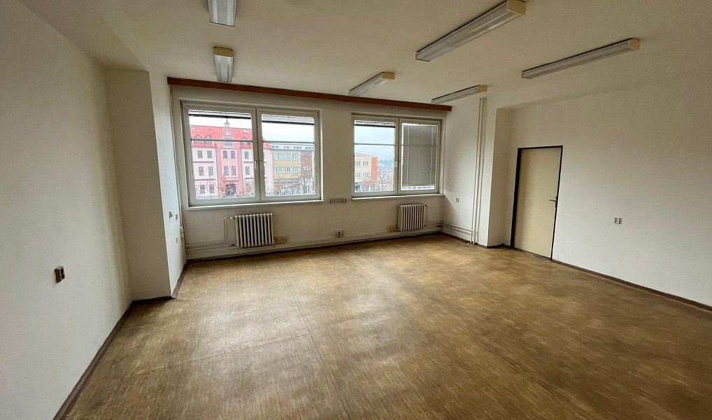 Pronájem kanceláře 20 m², Žďár nad Sázavou – náhled fotky 4