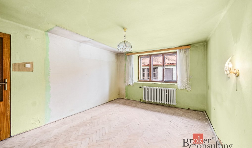 Prodej domu 77 m² s pozemkem 1 095 m², Ejpovice – náhled fotky 12