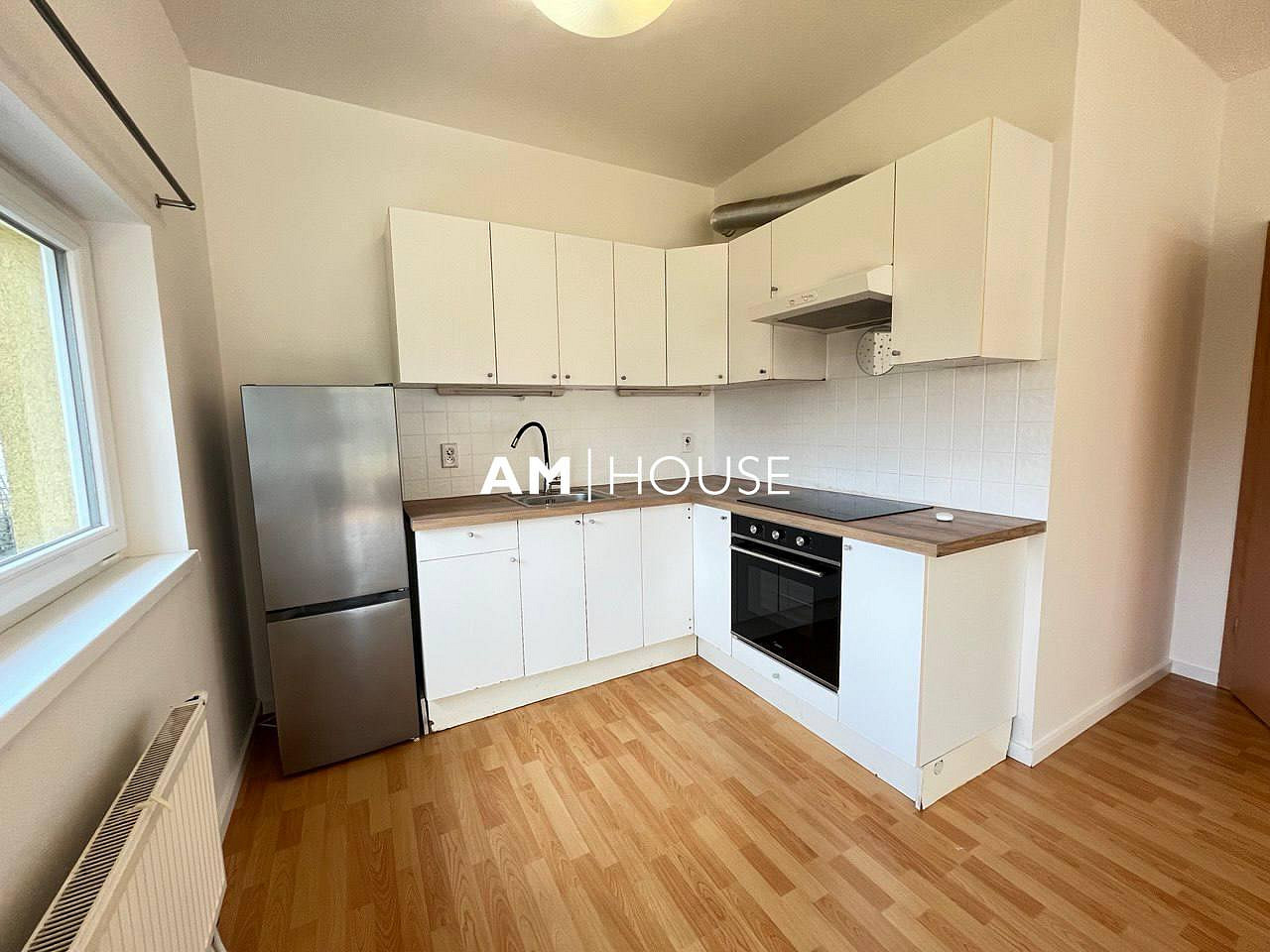 Pronájem bytu 2+kk 52 m² – fotografie 4