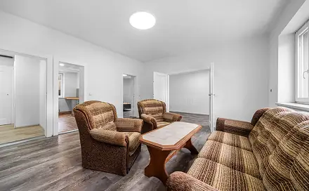 Prodej bytu 4+1 85 m², Kosmonautů, Karlovy Vary - Rybáře