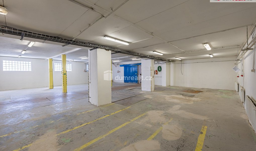 Pronájem výrobních prostor 4 300 m², Doksy – náhled fotky 7