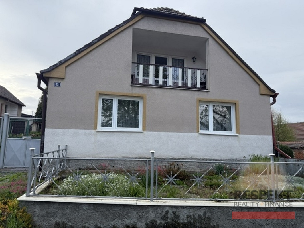 Prodej domu 165 m² s pozemkem 1 070 m²