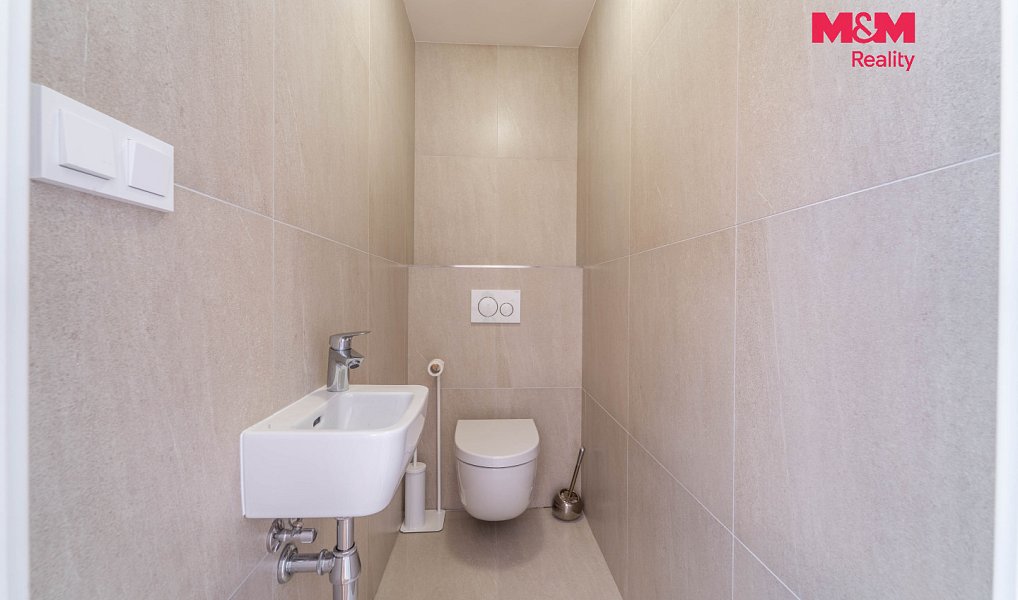 Prodej bytu 5+kk 112 m², Ořech – náhled fotky 10