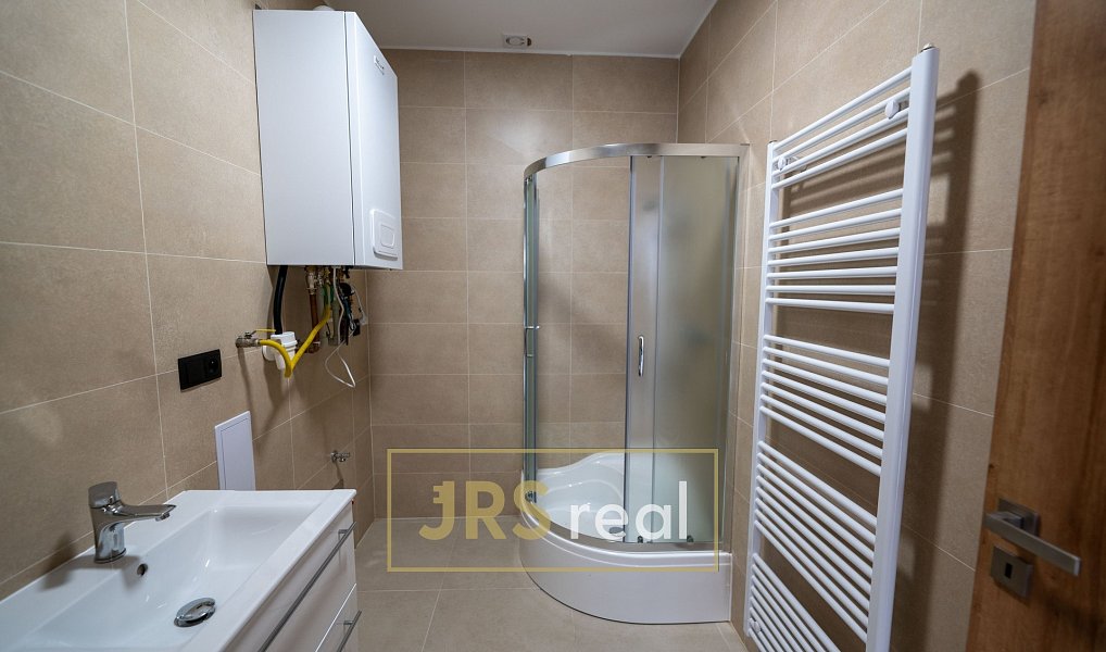 Prodej domu 233 m² s pozemkem 353 m², Veselí nad Moravou – náhled fotky 10