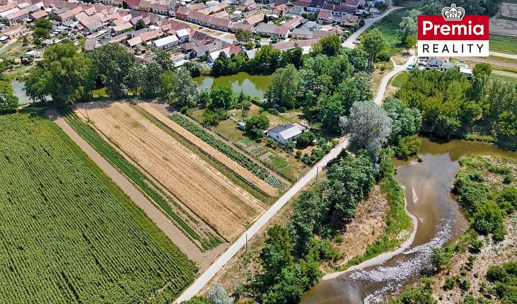 Prodej zahrady 1 034 m², Medlov – náhled fotky 4