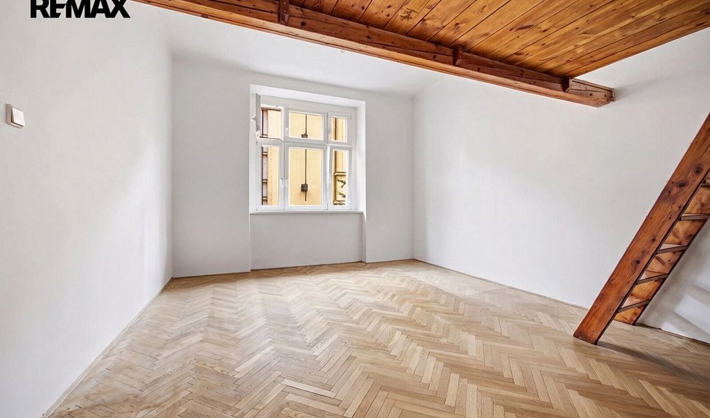 Prodej bytu 1+1 59 m², Praha – náhled fotky 3