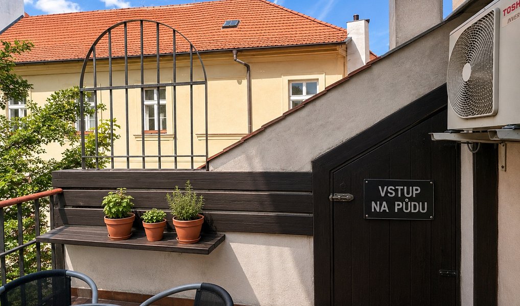 Prodej bytu 6+kk 174 m², Praha – náhled fotky 28