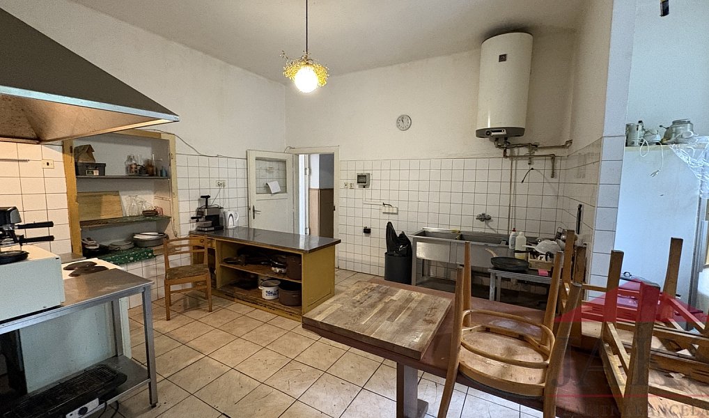 Prodej domu 365 m² s pozemkem 1 211 m², Petrovice u Sušice – náhled fotky 8