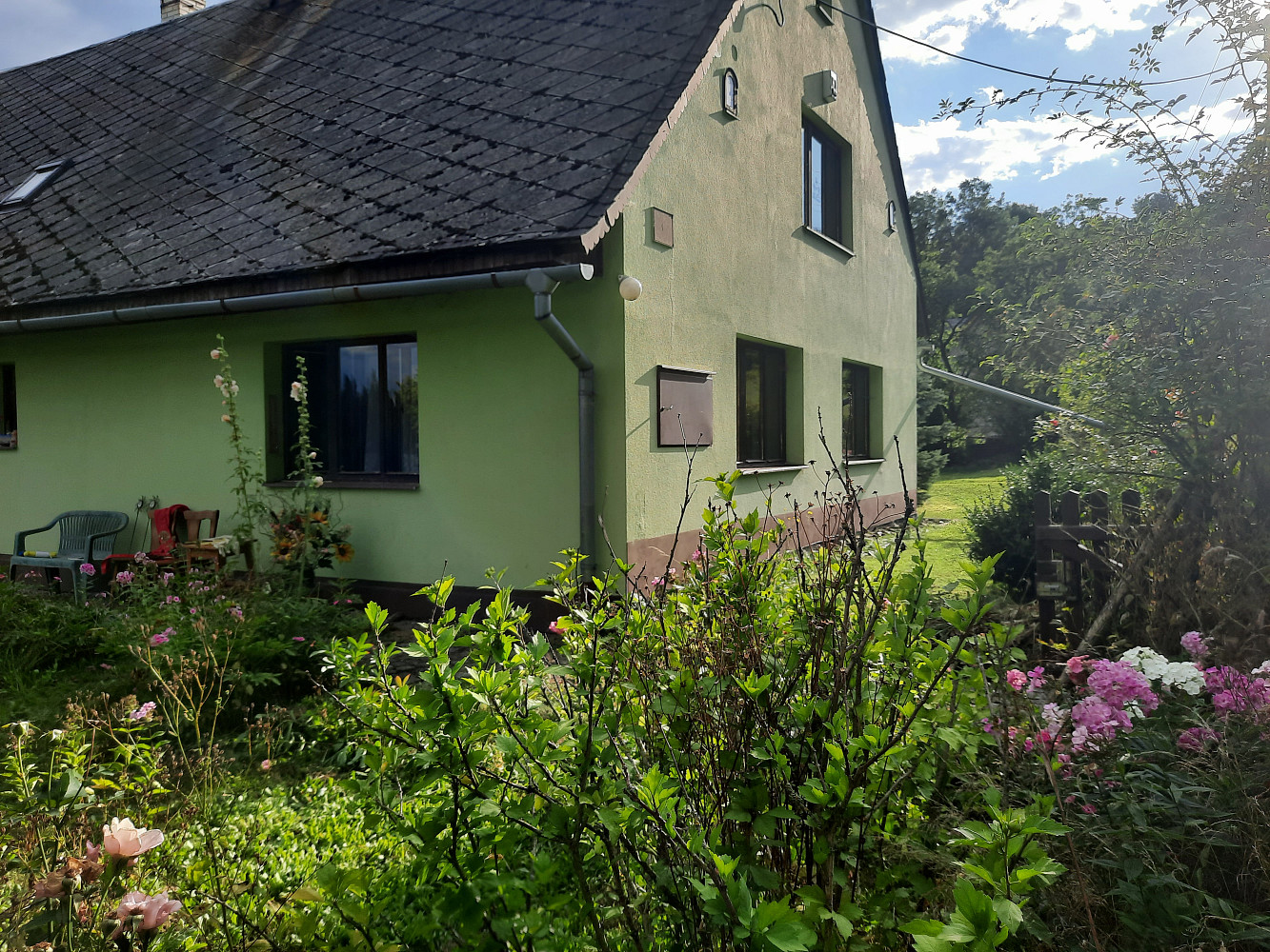 Prodej domu 400 m² s pozemkem 1 200 m²