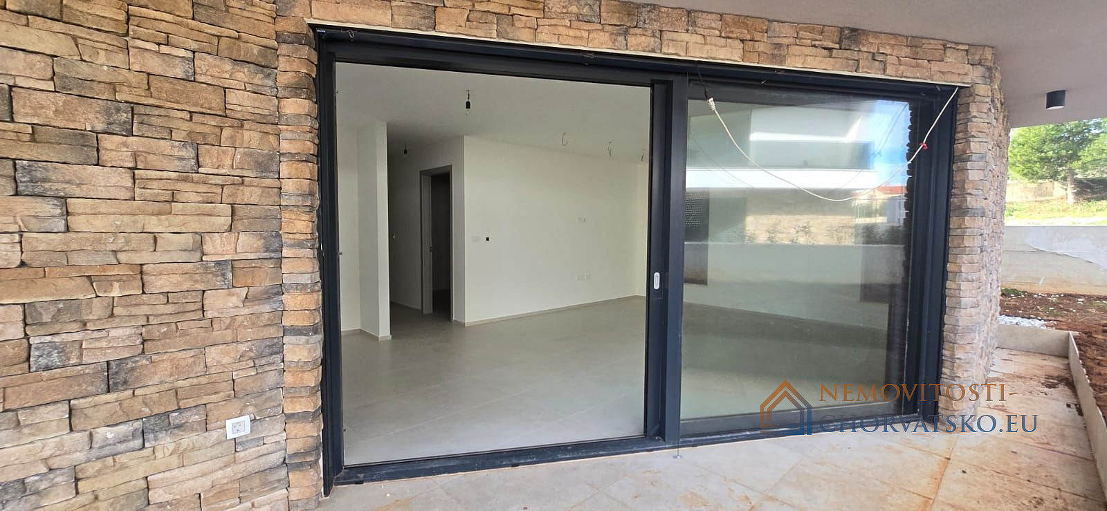 Prodej bytu 2+kk 75 m² - Więcej