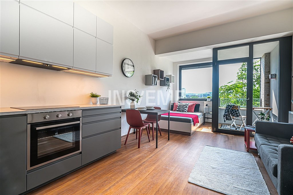 Pronájem bytu 1+kk 33 m²