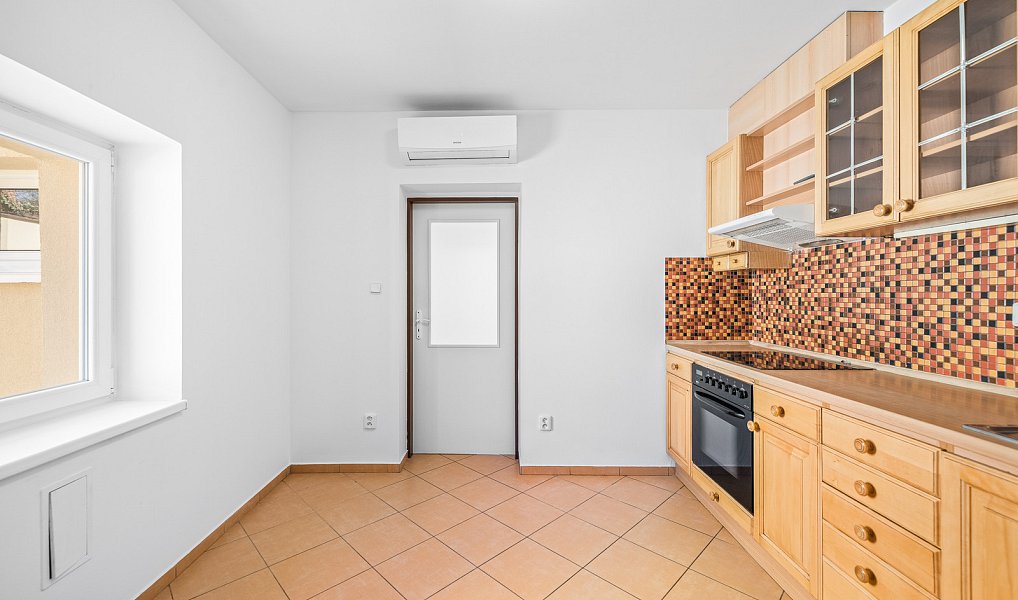 Prodej domu 130 m² s pozemkem 251 m², Dýšina – náhled fotky 4