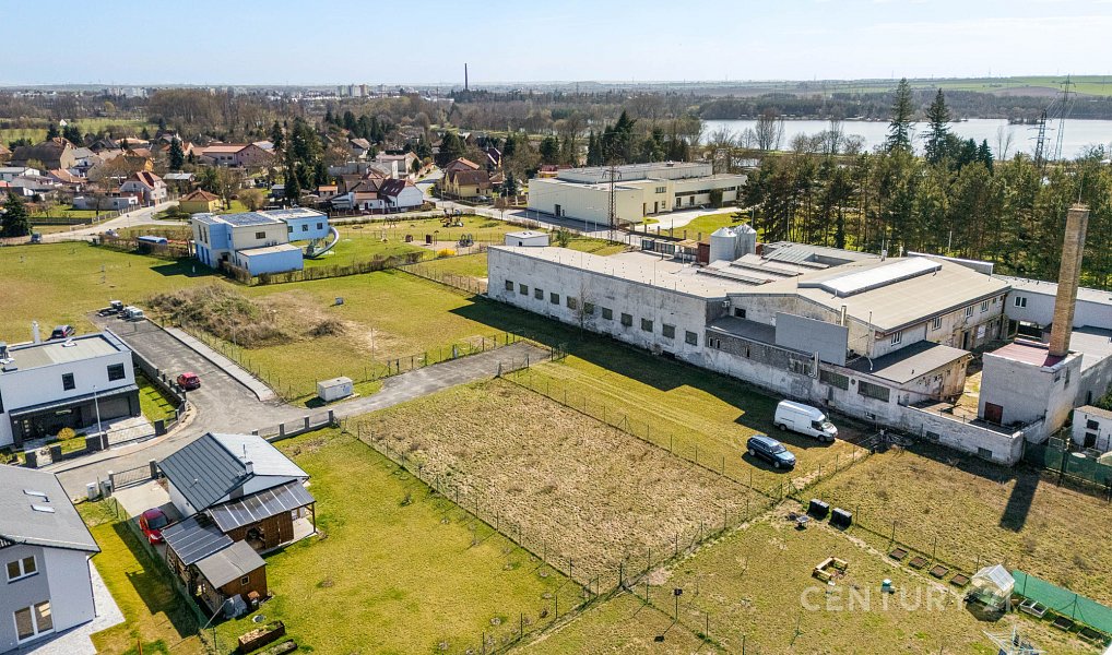 Prodej stavebního pozemku 750 m², Káraný – náhled fotky 7