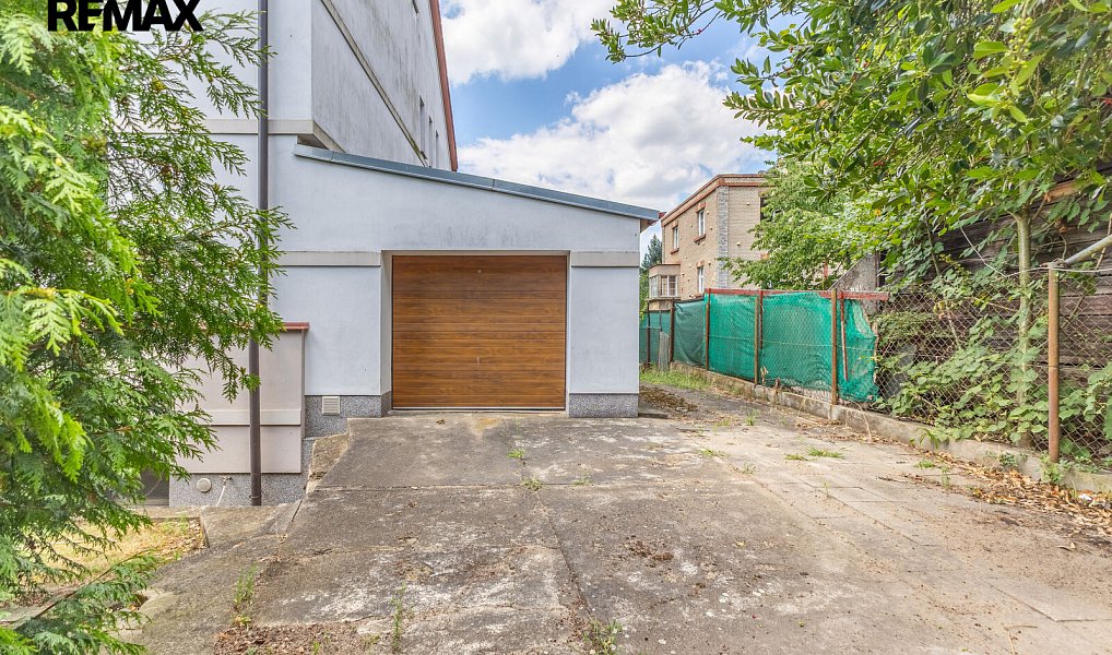 Prodej domu 314 m² s pozemkem 635 m², Praha – náhled fotky 6