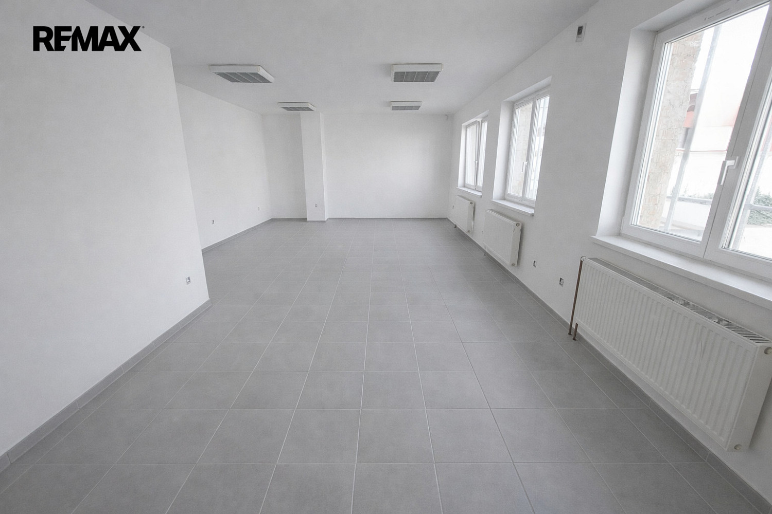 Pronájem kanceláře 82 m²