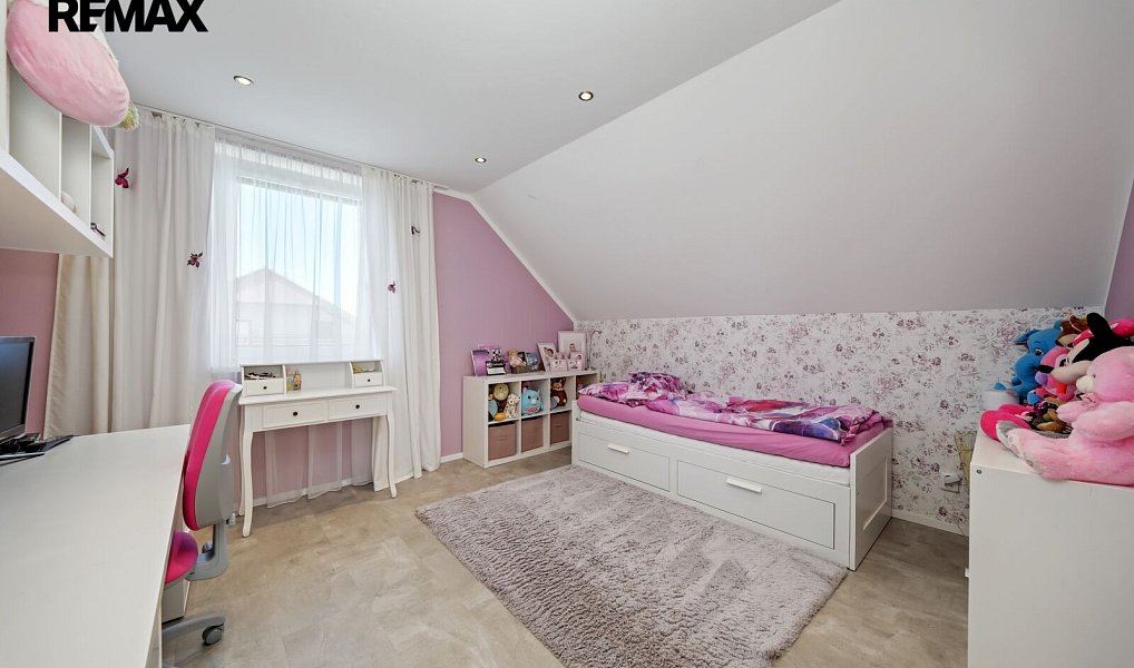 Prodej domu 176 m² s pozemkem 1 000 m², Kupařovice – náhled fotky 28
