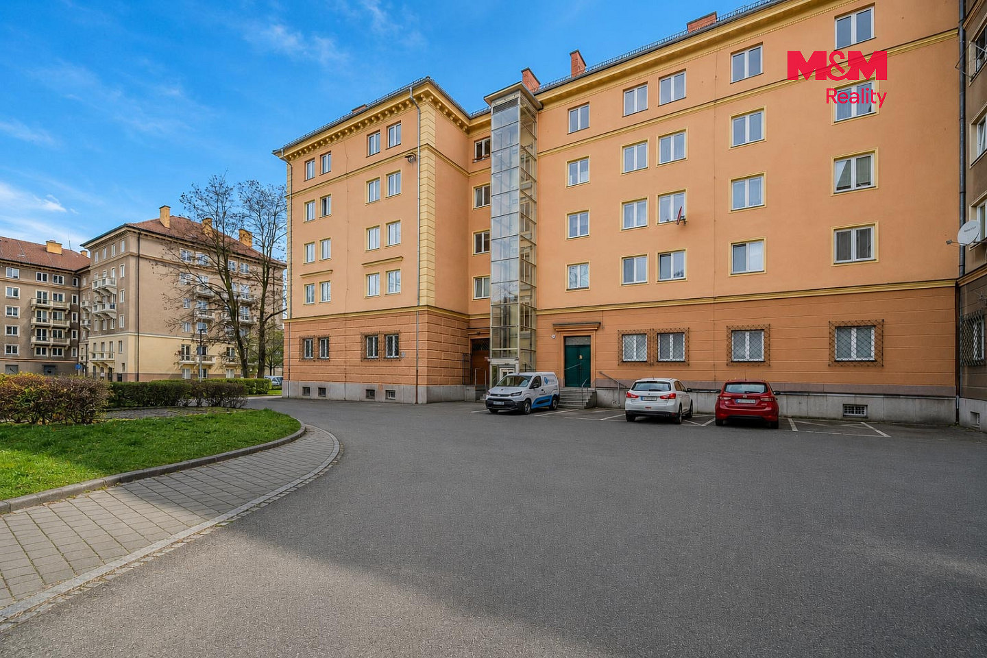 Prodej bytu 4+kk 97 m² – fotografie 3