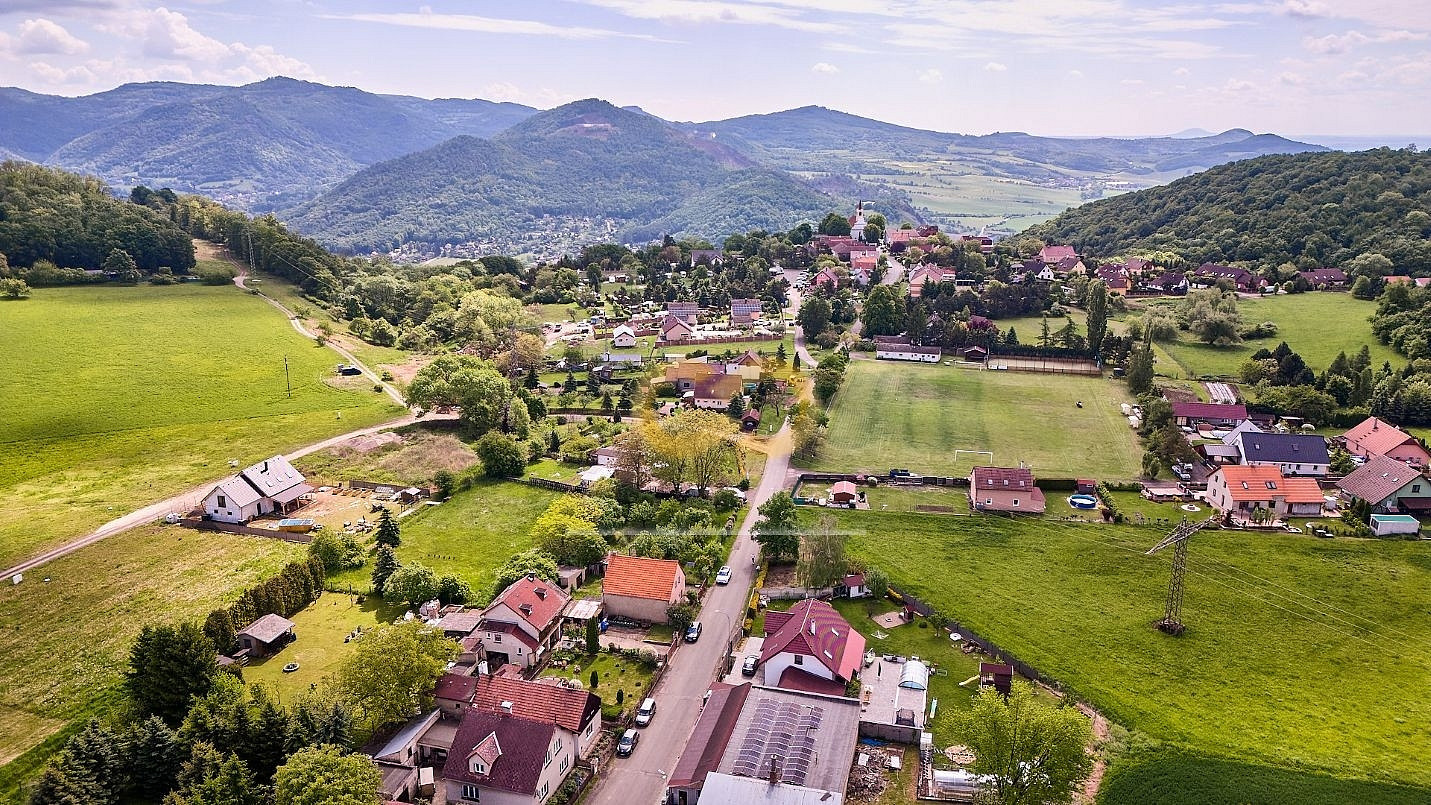 Prodej domu 77 m² s pozemkem 3 176 m² – pohled 3