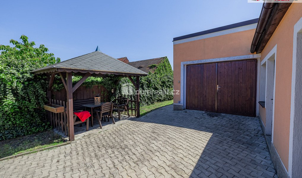 Prodej domu 130 m² s pozemkem 1 798 m², Nepomyšl – náhled fotky 8