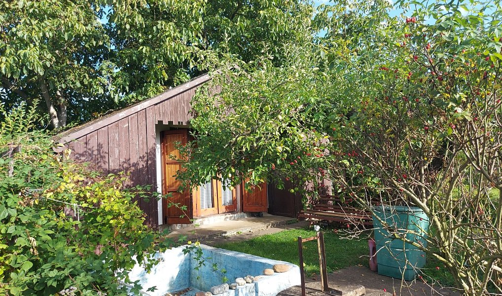 Prodej zahrady 452 m², Louny – náhled fotky 10