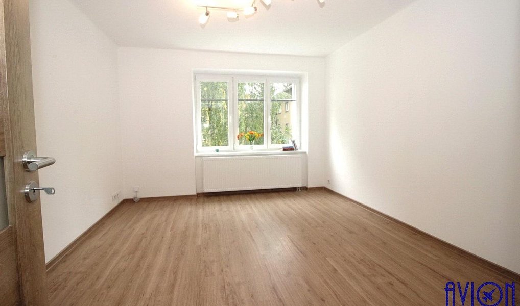 Pronájem bytu 2+1 54 m², Kolín – náhled fotky 3