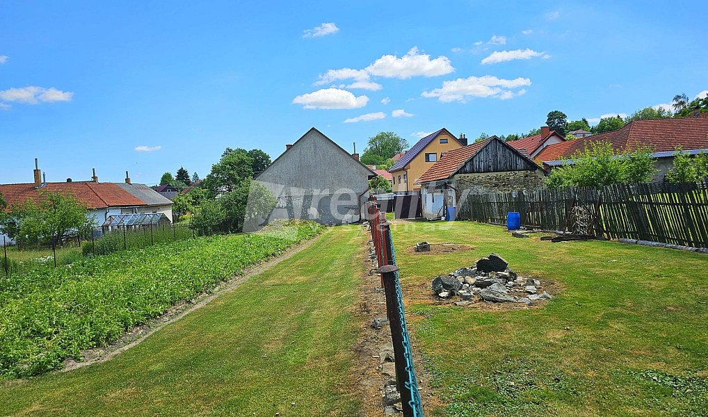 Prodej domu 310 m² s pozemkem 2 061 m², Kamenice – náhled fotky 26