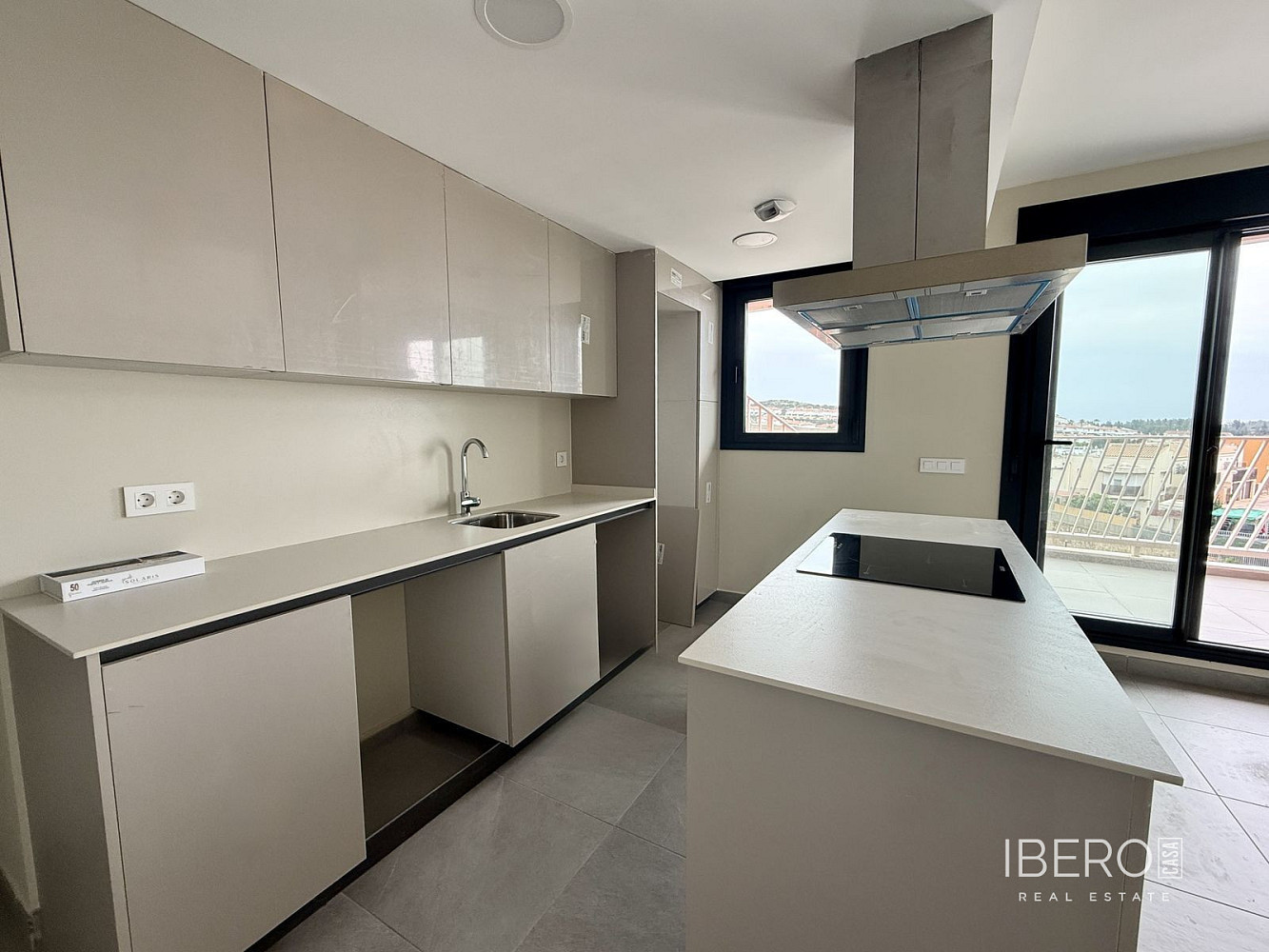 Prodej bytu 4+kk 210 m² - Més