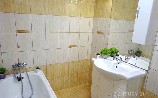 Pronájem bytu 1+kk 37 m², Palackého, Holešov, okres Kroměříž