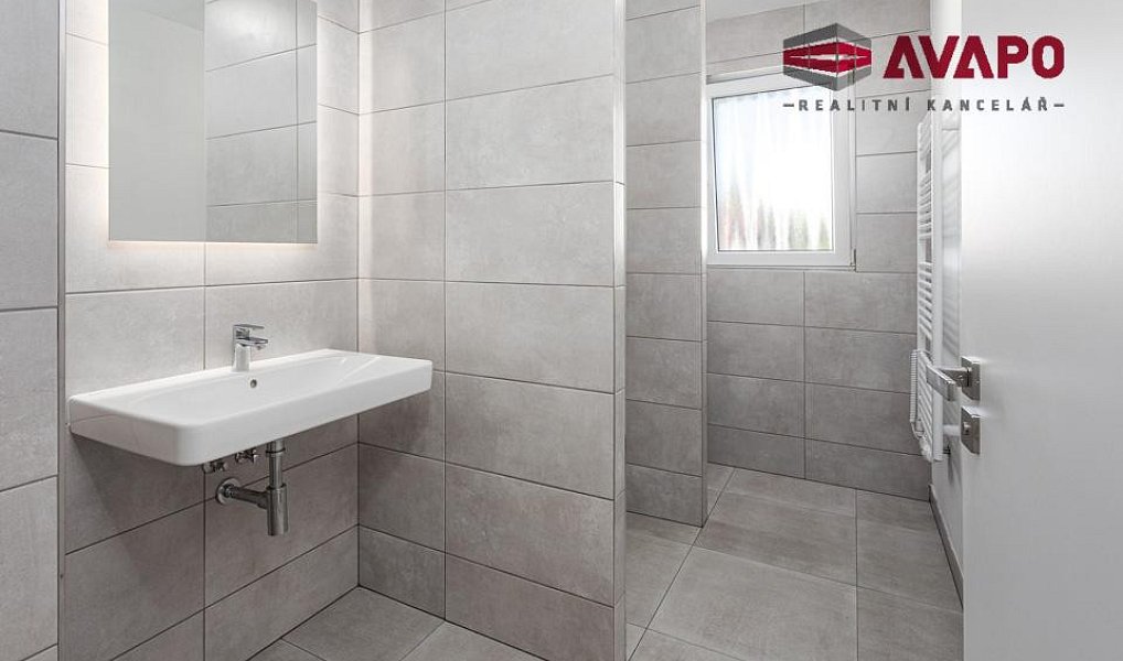 Pronájem bytu 3+1 80 m², Opava – náhled fotky 13