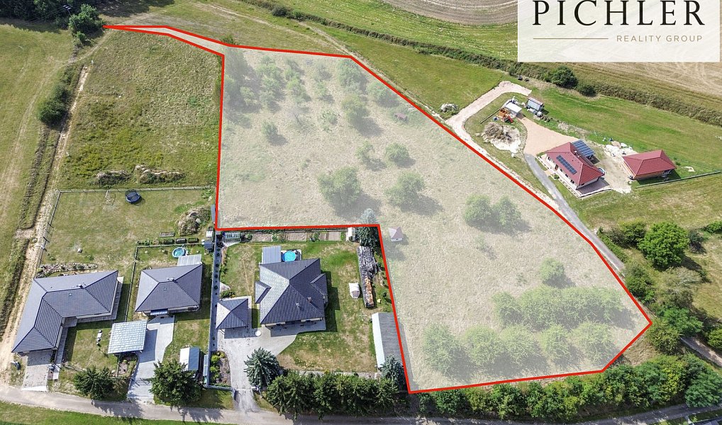Prodej stavebního pozemku 10 447 m², Radnice – náhled fotky 14