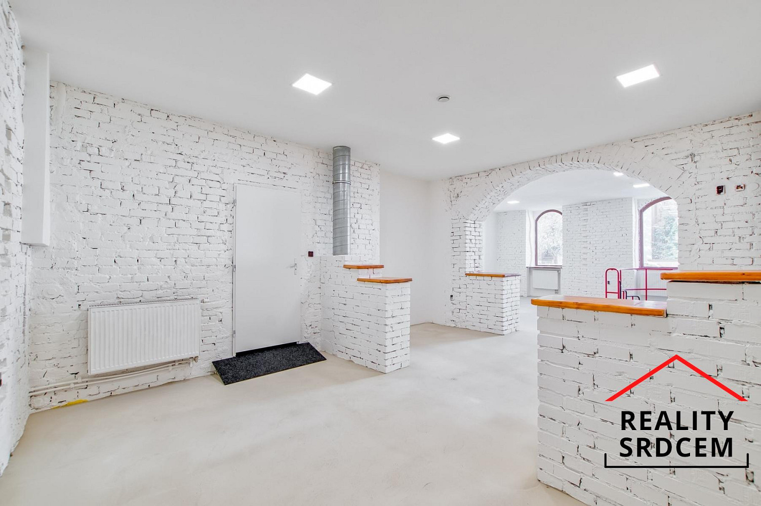 Pronájem kanceláře 167 m² – fotografie 4