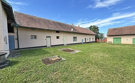 Prodej domu 130 m² s pozemkem 2 258 m², Hošťalovice - Březinka, okres Chrudim
