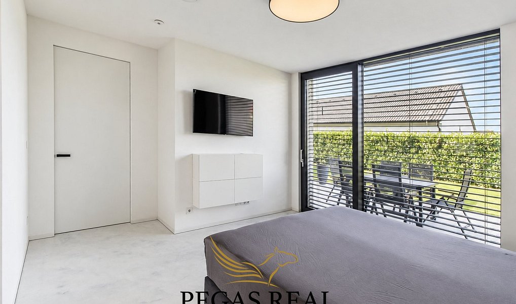 Prodej domu 220 m² s pozemkem 843 m², Pohořelice – náhled fotky 15