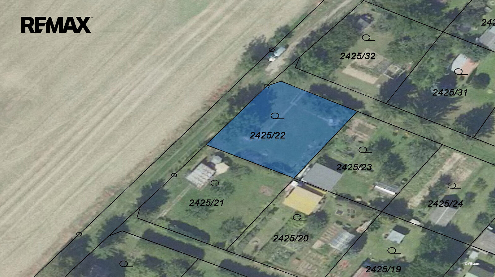 Prodej stavebního pozemku 392 m²