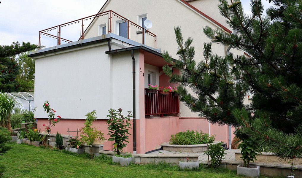 Prodej domu 183 m² s pozemkem 928 m², Rynholec – náhled fotky 3