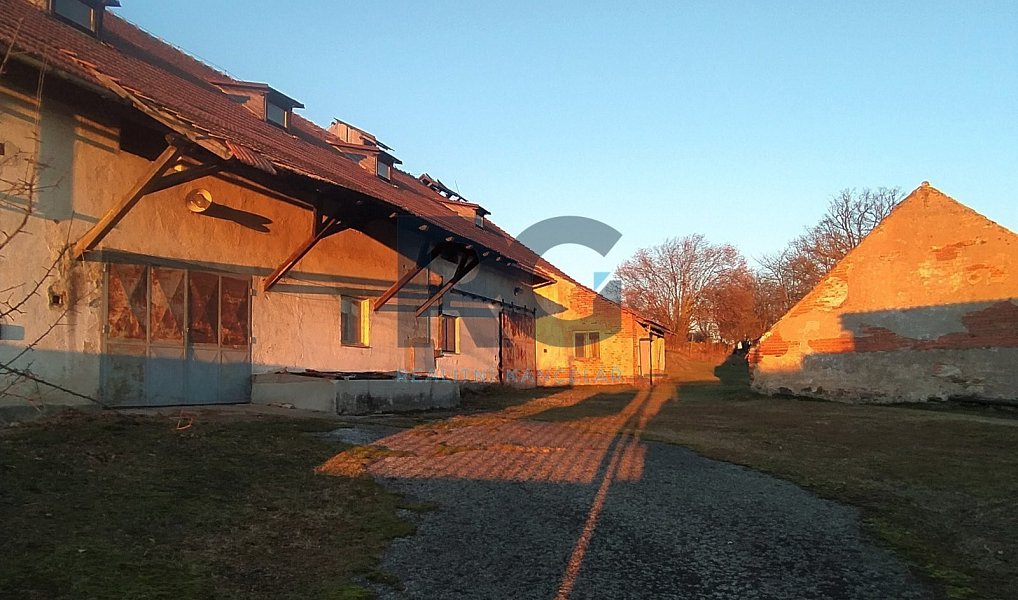Prodej chaty/chalupy 989 m² s pozemkem 1 202 m², Myštice – náhled fotky 9