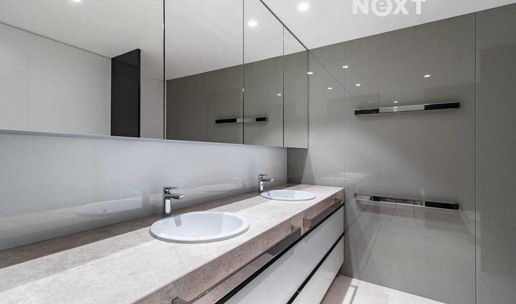 Pronájem bytu 4+kk 142 m², Praha – náhled fotky 10