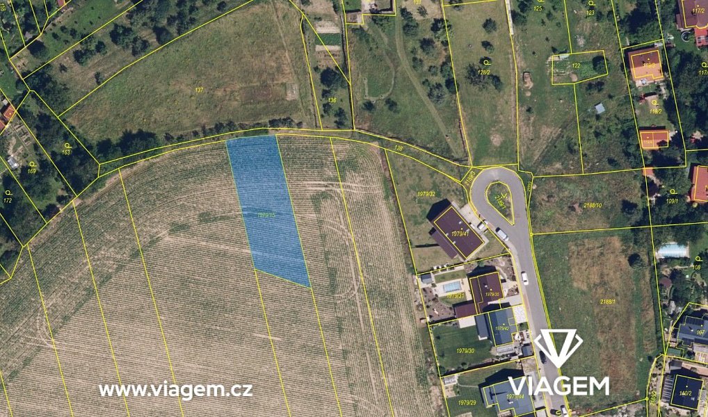 Prodej stavebního pozemku 1 055 m², Velká Bystřice – náhled fotky 3