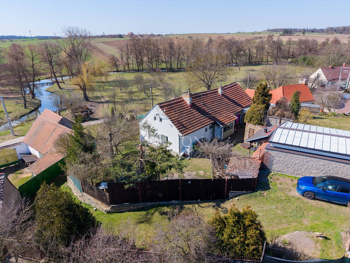 Prodej domu 90 m² s pozemkem 589 m²