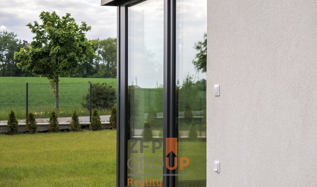 Prodej domu 228 m² s pozemkem 646 m², Dříteč – náhled fotky 32