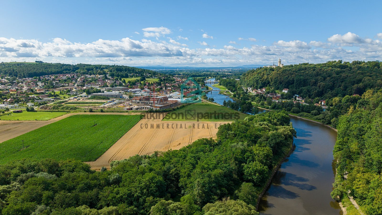 Prodej stavebního pozemku 906 m² – fotografie 4