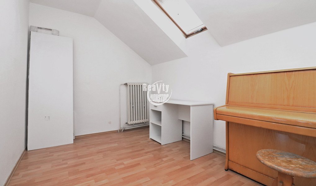 Prodej bytu 4+kk 90 m², Jihlava – náhled fotky 16