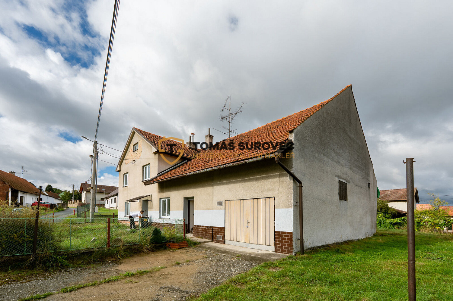 Prodej domu 285 m² s pozemkem 1 013 m² – fotografie 2
