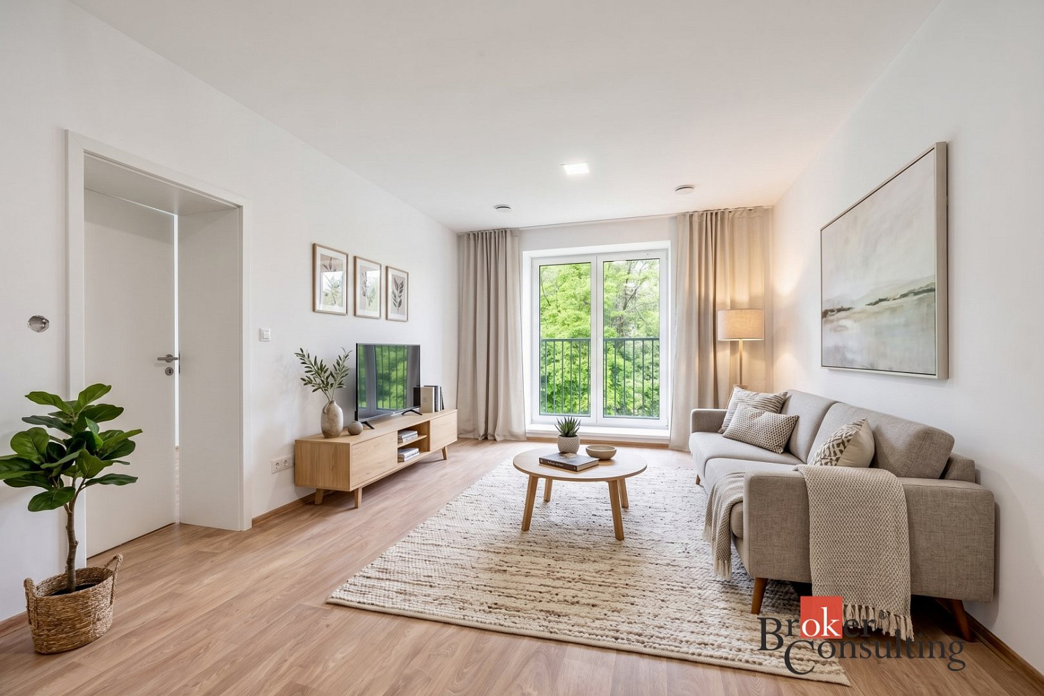 Pronájem bytu 2+kk 45 m² — photo 2