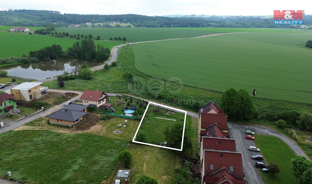Prodej stavebního pozemku 896 m², Borotín – náhled fotky 3