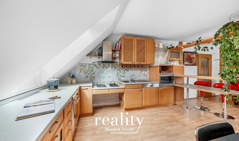 Prodej ubytovacího objektu 210 m², Znojmo – náhled fotky 26