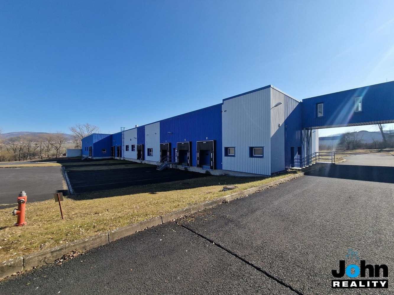 Pronájem výrobních prostor 4 750 m² – fotografie 5